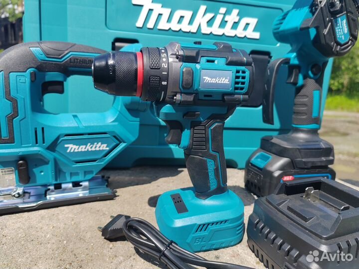 Набор аккумуляторного инструмента Makita 4в1