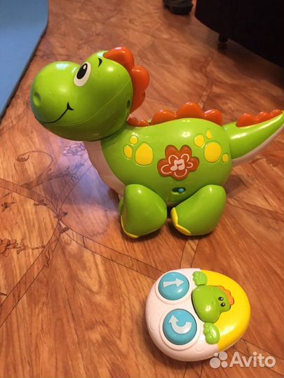 Игрушка интерактивная динозавр baby go