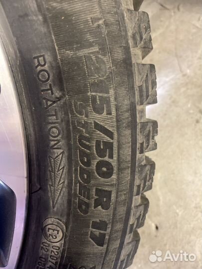 Michelin Agilis 215/50 R17