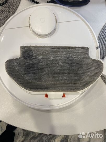 Робот пылесос xiaomi Mi Robot Vacuum-Mop P