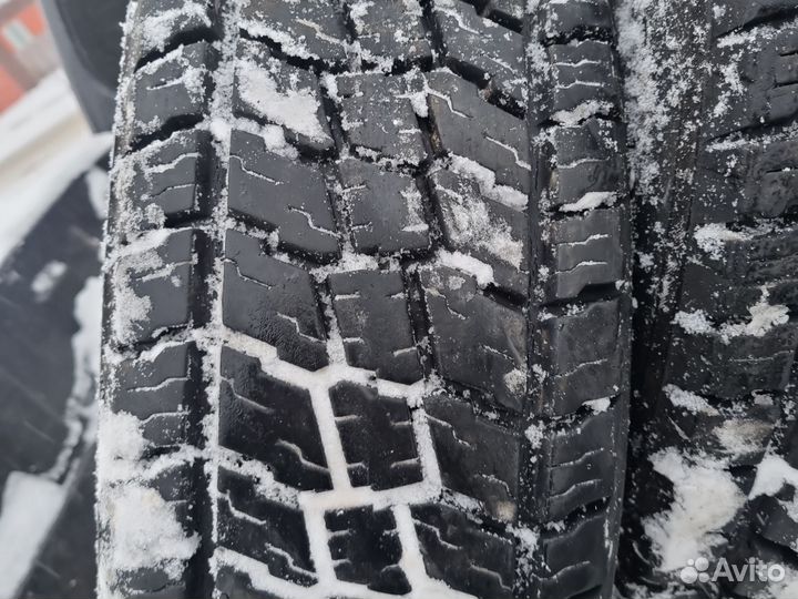 Диски с резиной 225/75 r16С