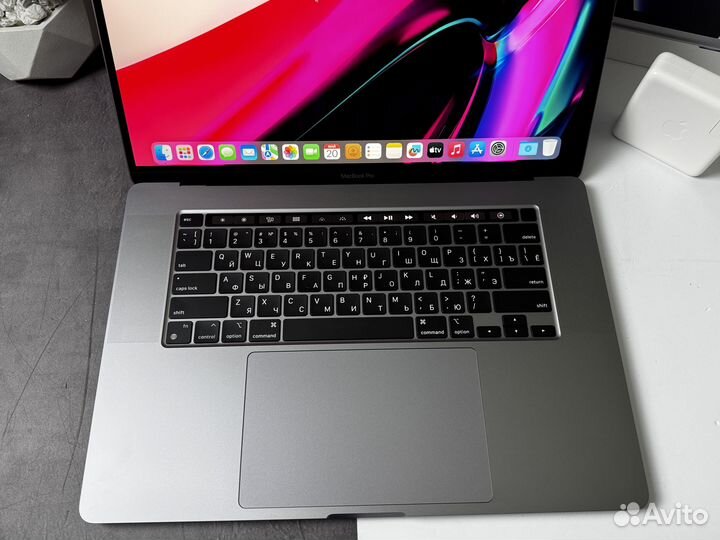 RU 2021 г.в, MacBook Pro 16 Space Gray