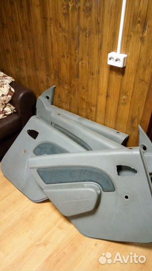 Рено логан 1 к-кт дверных карт. (до рест.)