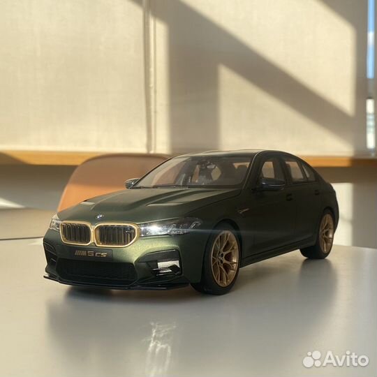Модель BMW M5 F90 CS 1:18 GT Spirit