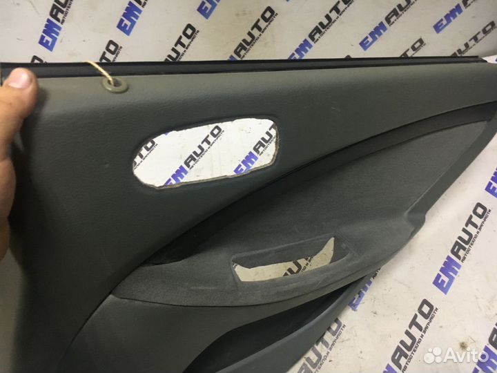 Обшивка двери задней правой Шевроле Лачетти