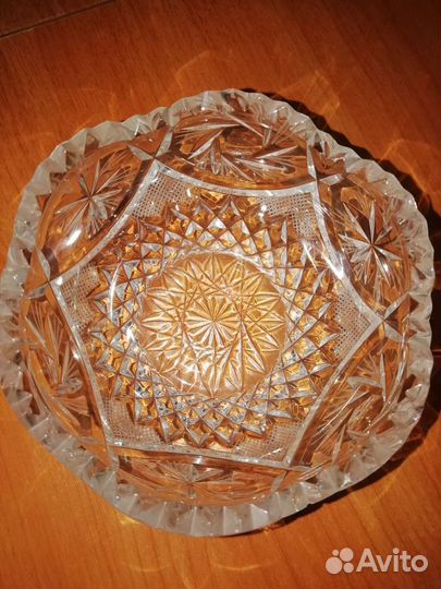 Хрустальная салатница