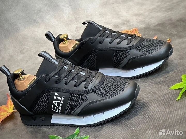 Кроссовки Armani