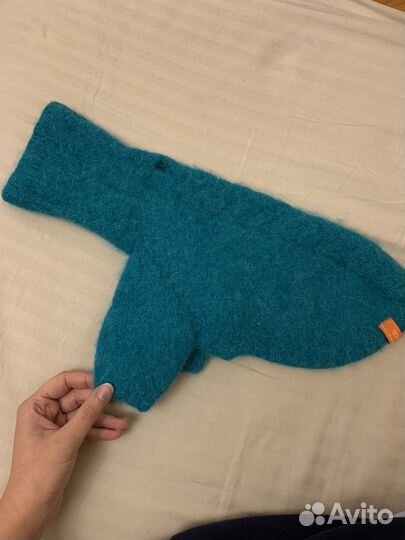 Свитер ручной работы для левретки