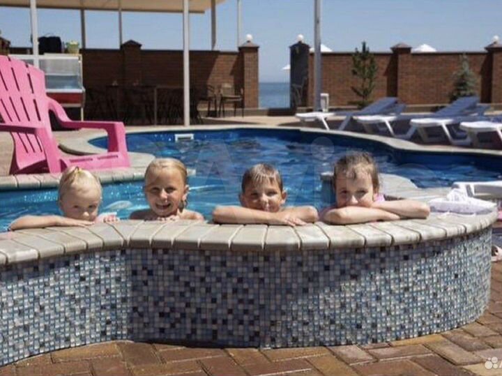 Комната 45 м², 1/4 эт.