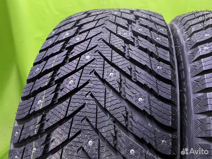 Zmax Winternova Stud II 245/45 R18 и 275/40 R18 100T