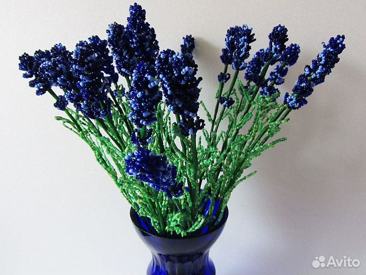 Цветы лаванды из бисера ручной работы