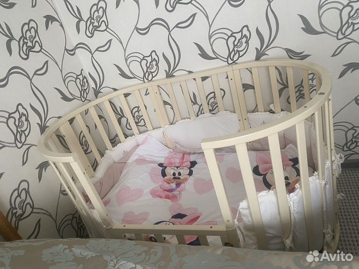 Детская кроватка