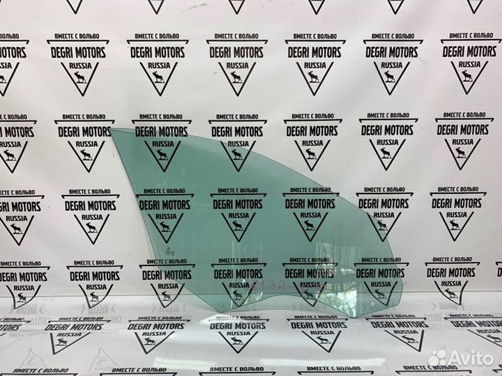 Стекло двери передней левой BMW 5 E60 E61 (03-10)