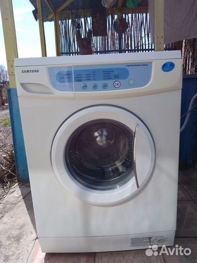 Стиральная машина автомат