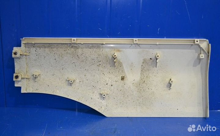 Вставка между кабиной и крылом (локер), задняя пра