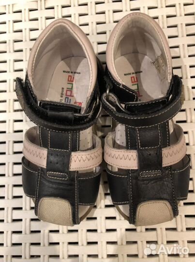 Сандалии для мальчиков, натур. Кожа, Испания