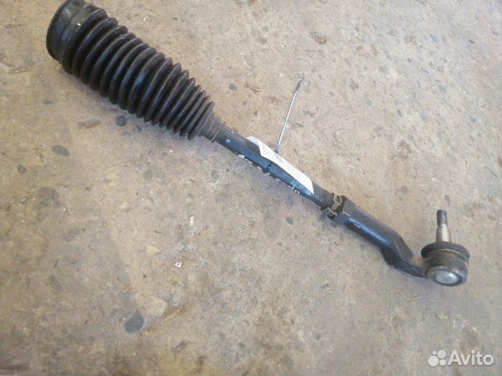 Рулевая тяга правая Mazda 3 BK Z6 2003