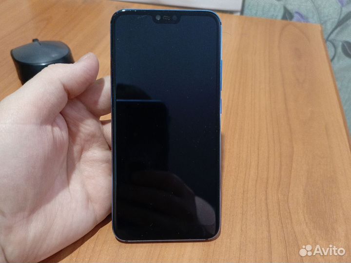 HONOR 10, 4/128 ГБ
