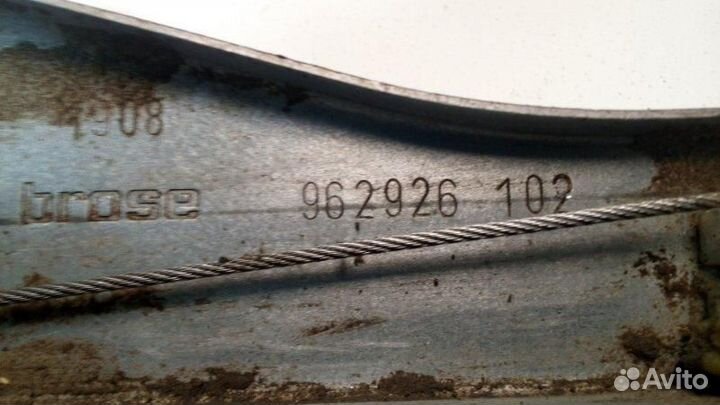 Трапеция стеклоподъёмника Peugeot 308