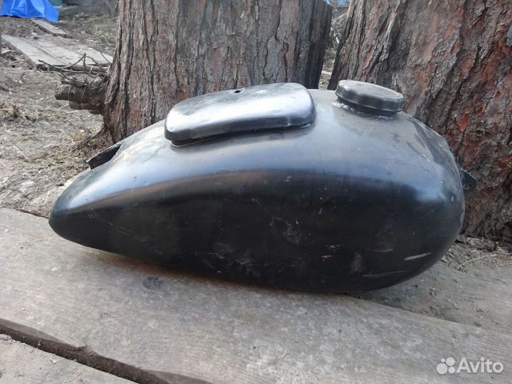 Бак капля для мотоцикла