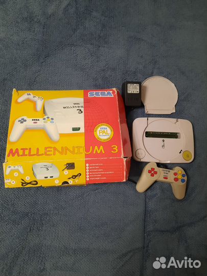 Игровая приставка sega