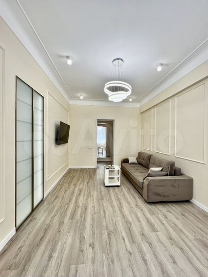 2-к. квартира, 70 м², 2/3 эт.