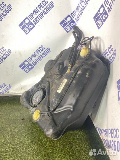 Бензобак Volvo S40 седан 1.6 B4164S3 2007