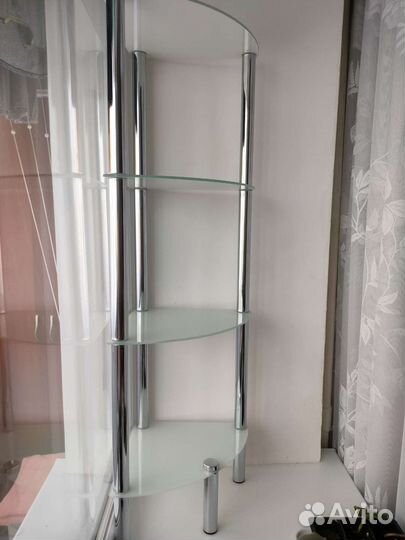 Стеклянная стойка