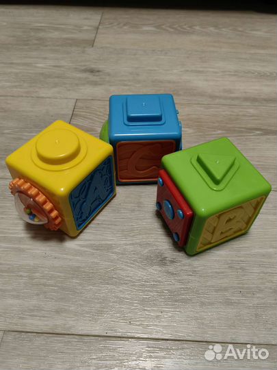 Развивающие кубики