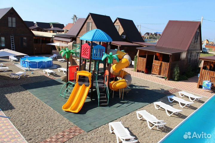 База отдыха в Голубицкой, «Парадиз»