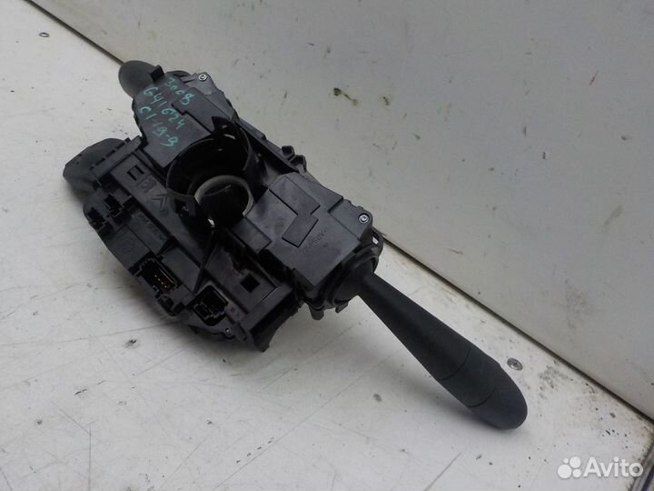 Переключатель подрулевой Peugeot 3008 2010