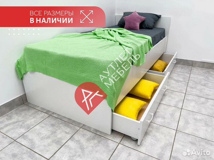 Кровать