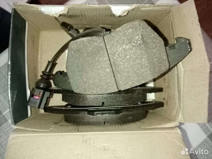 Комплект передних колодок