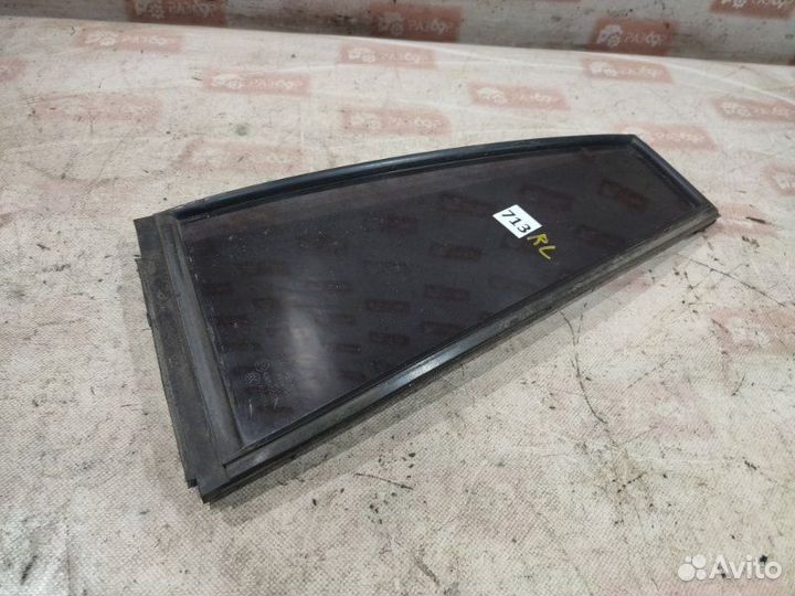 Стекло двери заднее левое Mitsubishi Pajero Sport