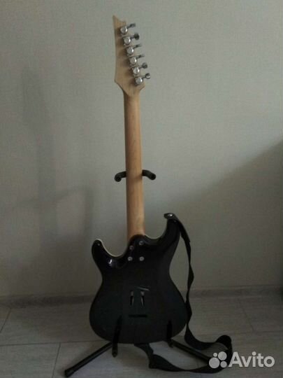 Электрогитара Ibanez + комбоусилитель Marshall