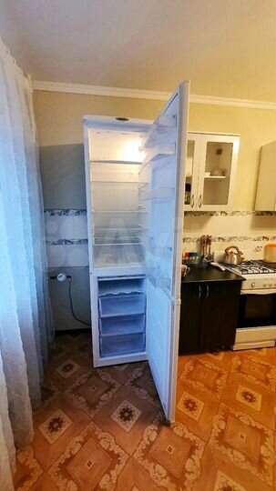 2-к. квартира, 60 м², 3/10 эт.