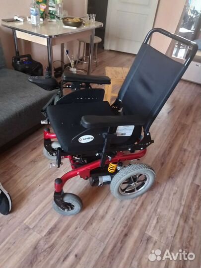 Продам инвалидную электро коляску