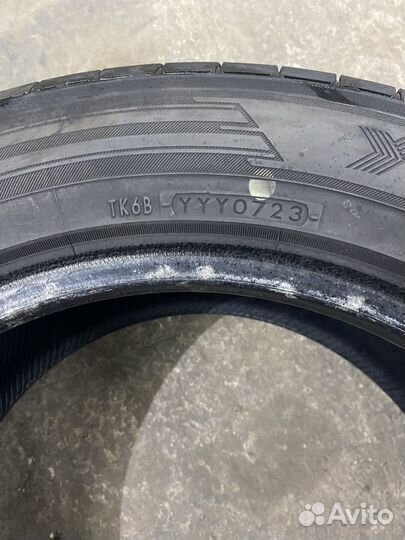 Yokohama BluEarth-XT AE61 235/55 R17 103W