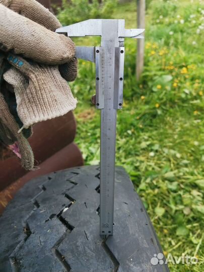 Покрышка R22.5 kumho