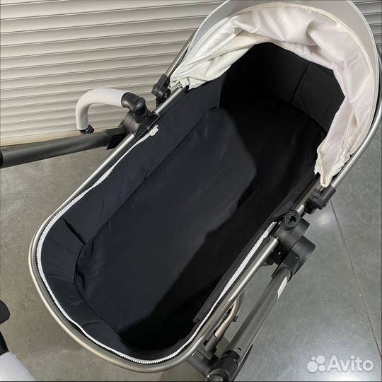Детская коляска