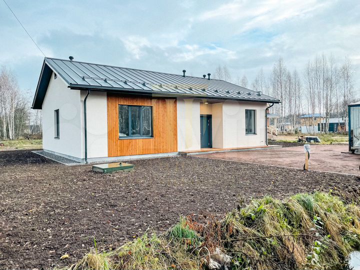 Дом 112 м² на участке 9,7 сот.