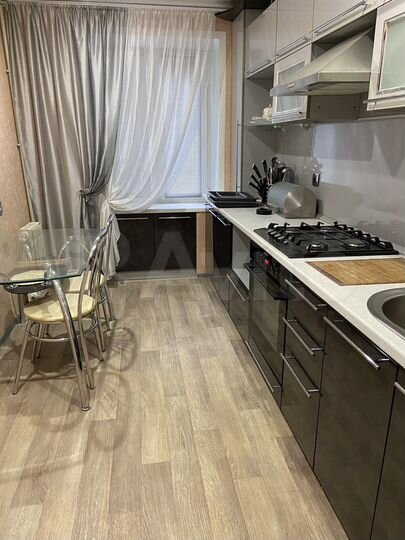 2-к. квартира, 54 м², 4/5 эт.