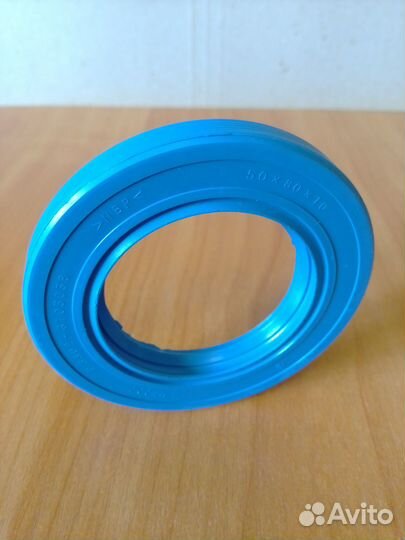 Сальник передней ступицы Газель,Соболь 50х80х10