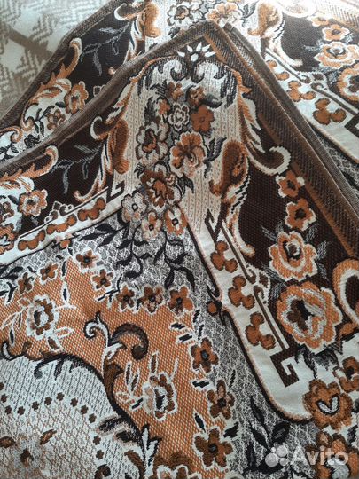 Покрывало, плед