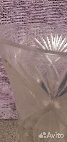 Хрустальная ваза