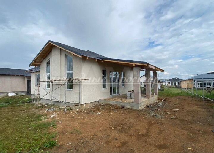 Коттедж 130 м² на участке 7,2 сот.