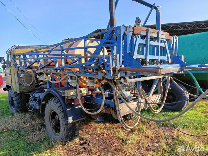 Опрыскиватель Юнавэкс КР.02.95-18-П, 2013