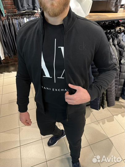 Calvin klein костюм