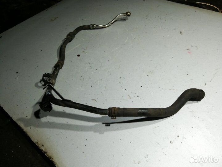 Трубка охлаждения турбины Volkswagen Passat B6 2.0