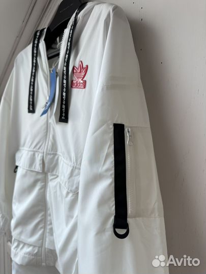 Ветровка adidas originals новая оригинал
